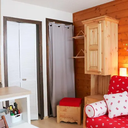 Cosy Entre Pistes Et Sentiers - Parking Inclus - Fr-1-498-71 Apartment *